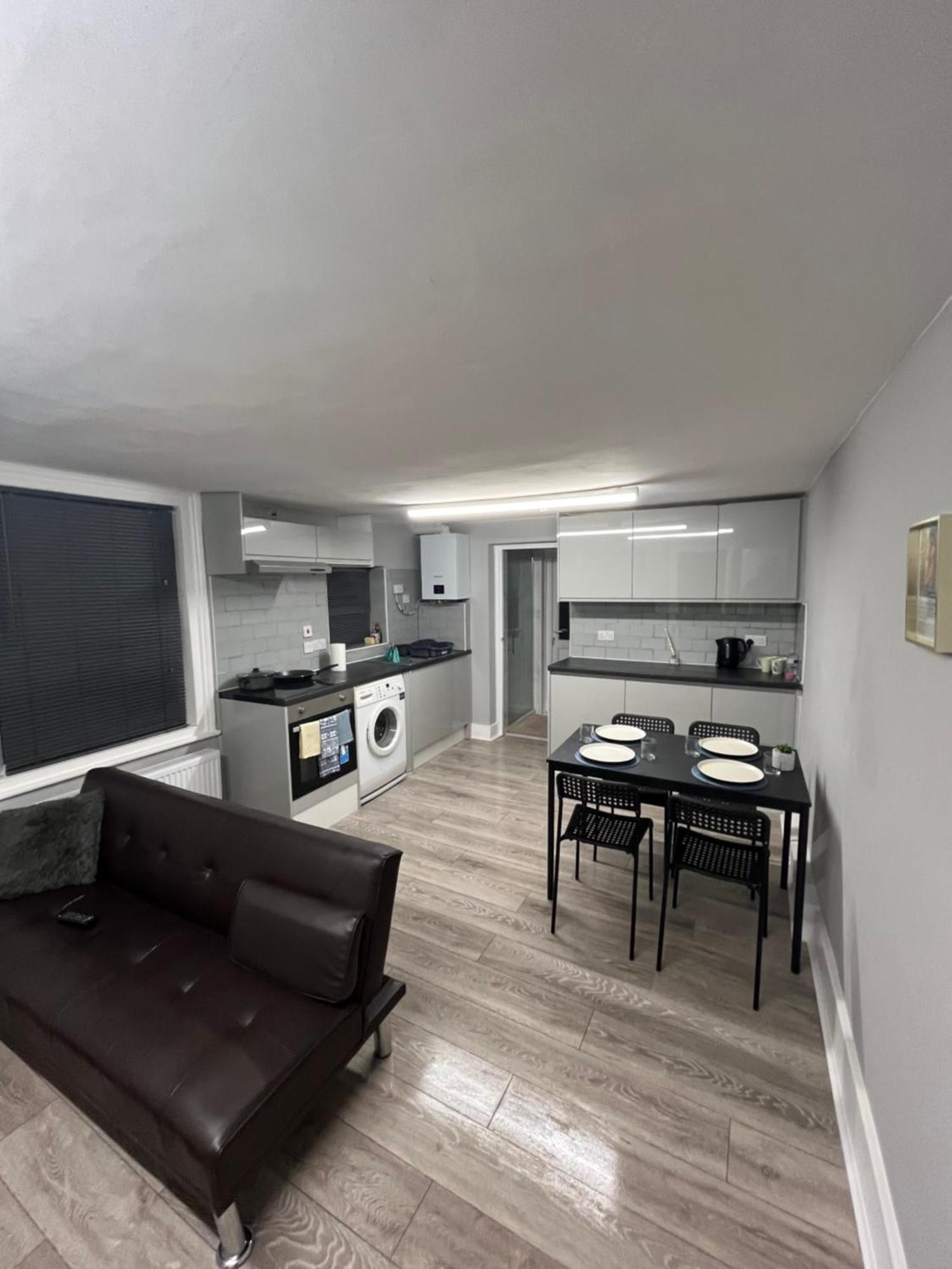 Super Central 2 Bed Flat London Exterior photo